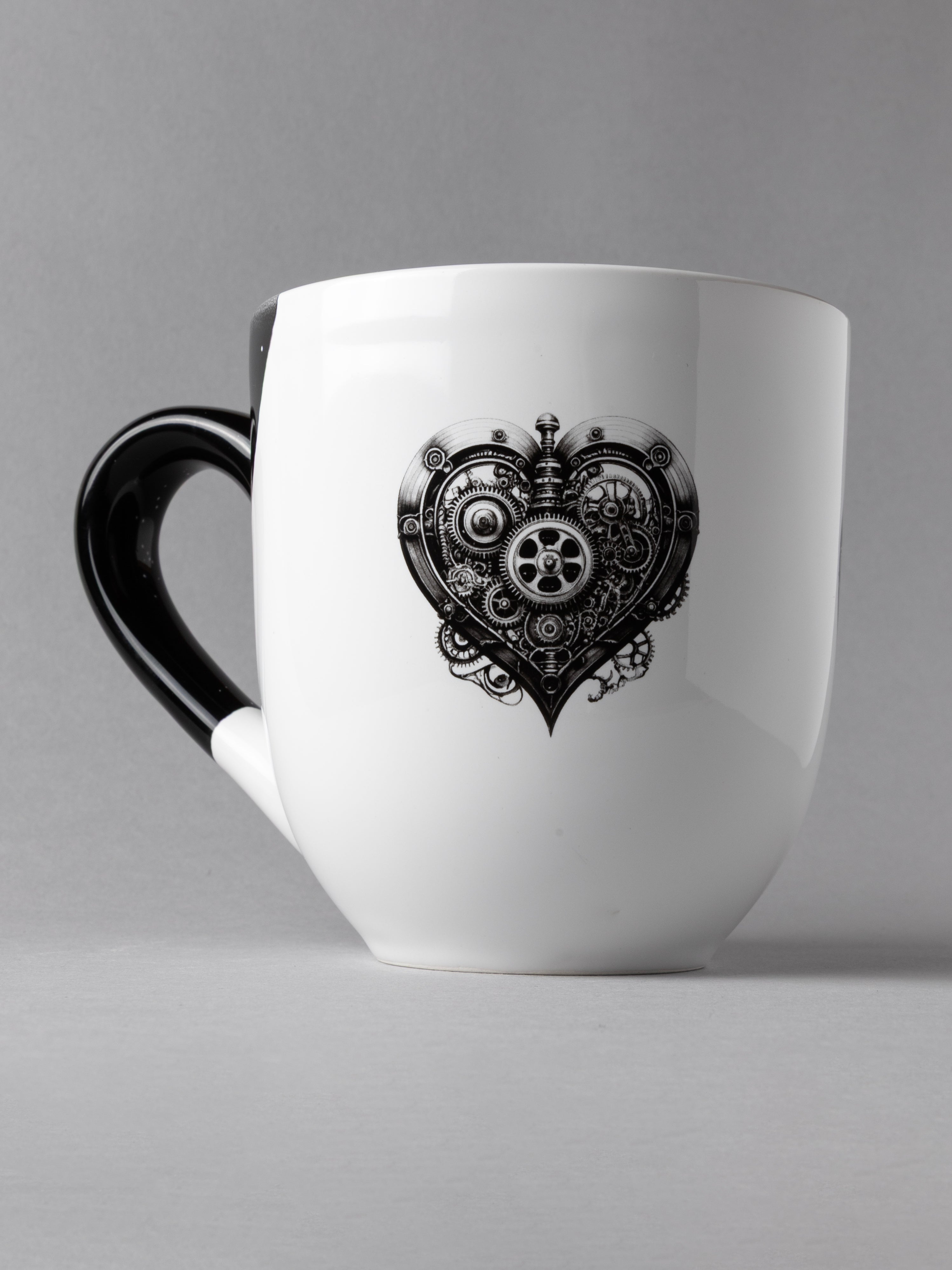 Amor Vincit Omnia — Clockhearts Mug
